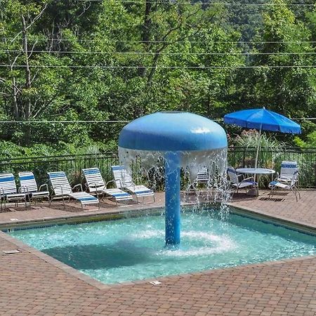 Moonshine Manor-Pets Ok-W/D-Pool Table-Arcade-Hot Tub Βίλα Gatlinburg Εξωτερικό φωτογραφία