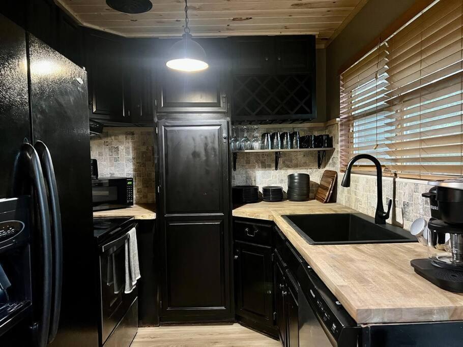 Moonshine Manor-Pets Ok-W/D-Pool Table-Arcade-Hot Tub Βίλα Gatlinburg Εξωτερικό φωτογραφία